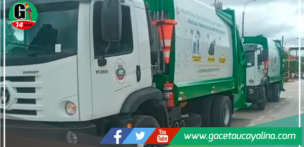 Alcaldesa de Yarinacocha presenta dos camiones compactadores nuevos para ampliar ruta de recojo de basura en el distrito
