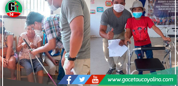 Regidor de la municipalidad de Yarinacocha entrega aparatos biomecánicos a discapacitados