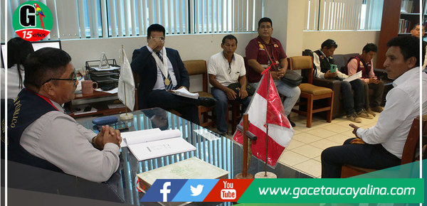 Presidente de la Junta de Fiscales Superiores de Ucayali se reunió con autoridades políticas y pobladores del distrito de Irazola y Neshuya 