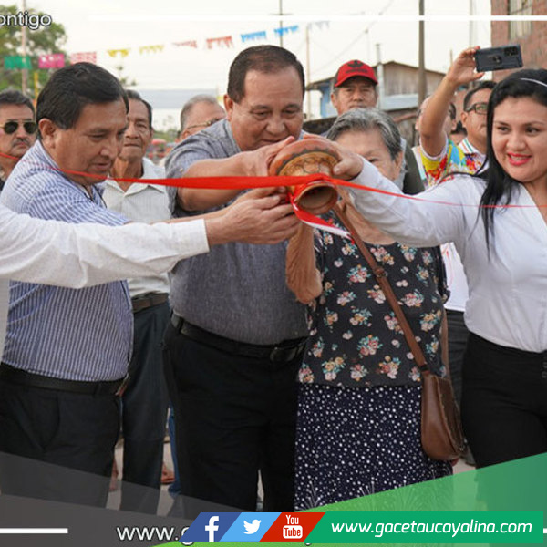 Alcalde Segundo Pérez collazos inauguró la pavimentación del Jr. Francisco Bolognesi 