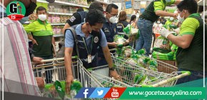 Encuentran Panetones en mal estado en Supermercados Tottus