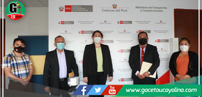 Alcalde Pérez Collazos gestiona carreteras y 9 puentes ante el ministerio de Transportes