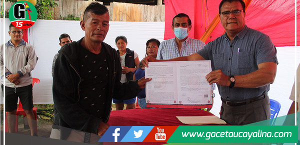 Vecinos del A.H. Guillermo Chino Mori ahora son propietarios de sus terrenos 