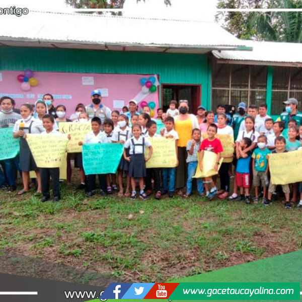 En caserío Isla Libertad inauguran aulas con madera transferida por la Gerencia Forestal del GOREU