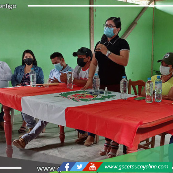 Alcaldesa Bertha Barbarán se reúne con dirigentes de AA. HH.