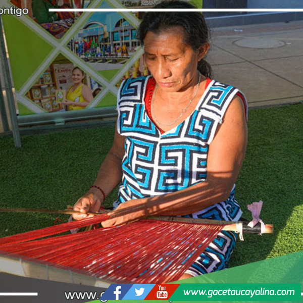 Se realizó demostración de tejidos amazónicos