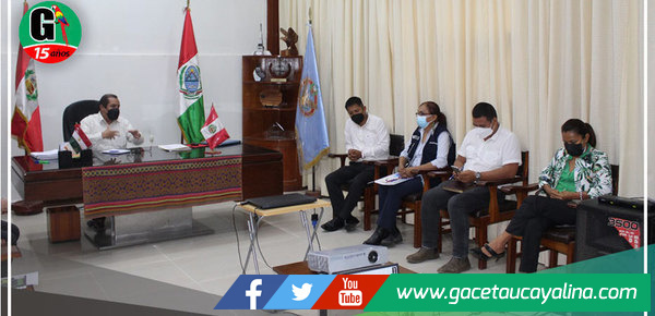 Gobernador Regional de Ucayali firmó documento solicitando creación de la Red de Salud Federico Basadre 