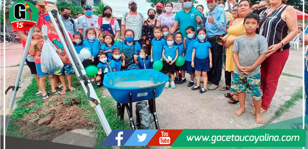Municipalidad de Yarinacocha colocó la primera piedra en parque Wong 