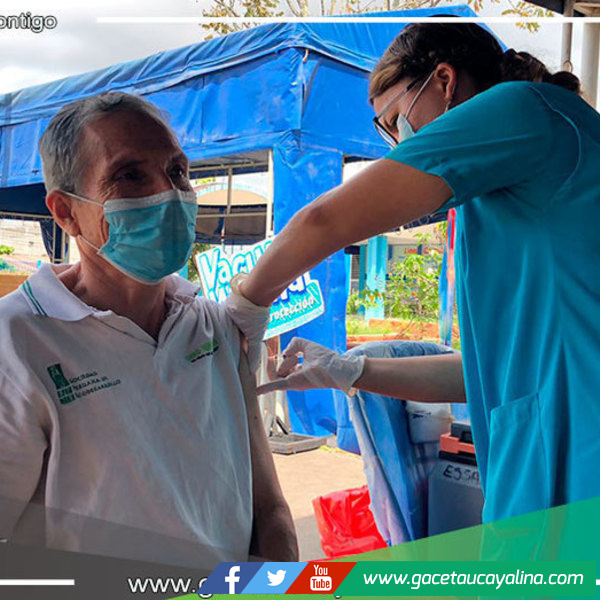 EsSalud Ucayali anuncia cuarta dosis contra la COVID-19 para mayores de 70 años