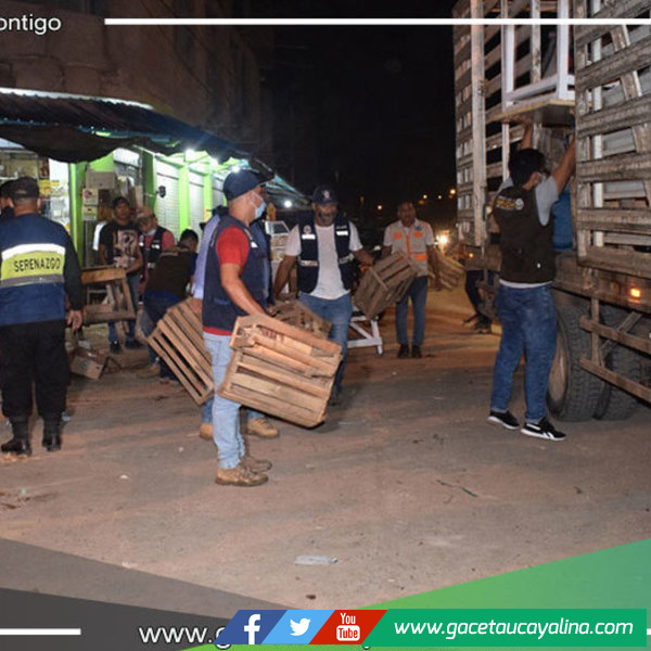 Recuperan perímetro del Mercado Modelo de Yarinacocha