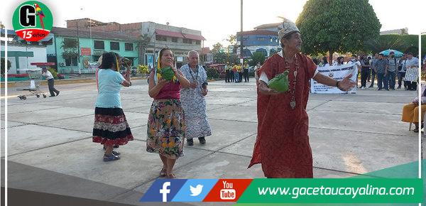 El CIAM de Yarinacocha organiza actividades en la Plaza Principal  con adultos mayores