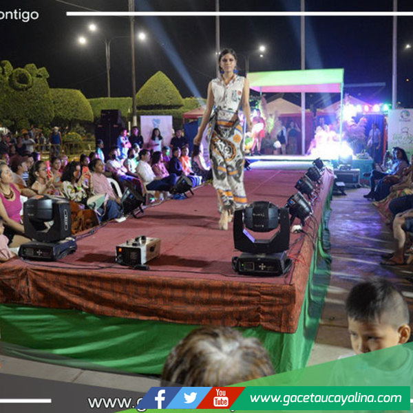 Realizan desfile de trajes étnicos con iconografía de pueblos originarios en Pucallpa