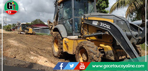 Mantenimiento de vías en A.H. Barrio Nuevo en Yarinacocha