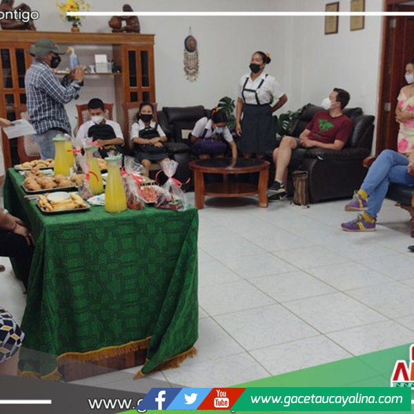 Visita de delegación del colegio Schiller Gymnasium a palacio municipal