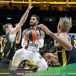 Un gran tercer cuarto cimenta la primera victoria del Baskonia en la Euroliga