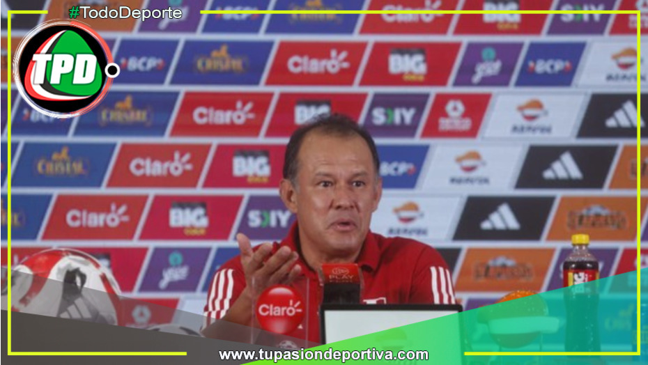 Juan Reynoso: el presente de la bicolor, los elogios a Paolo Guerrero y la lista del torneo local