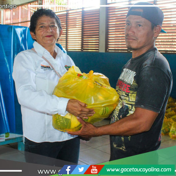 Inicia entrega de alimentos en Tahuania bajo la representación de la primera regidora Florisa Lozano