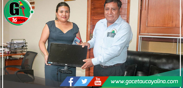 Entrega de Equipo de Cómputo Impulsa Eficiencia Administrativa en el Instituto de Medicina Legal de Atalaya