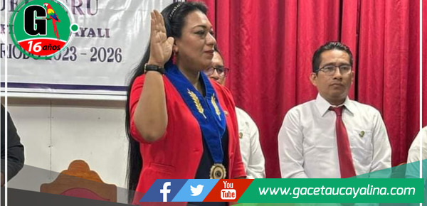 Colegio de profesores de Ucayali tiene nueva decana