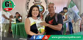 Entrega de semillas de pasto beneficia a ganaderos de Yarinacocha