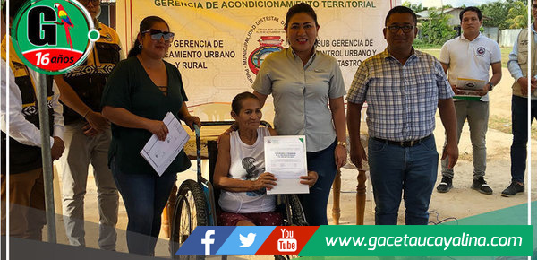 MDY entrega más de 300 constancias de posesión a pobladores de los AA.HH. 7  de febrero y 22 de enero del Bicentenario 