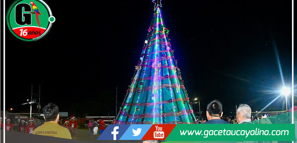 Espíritu Navideño Ilumina Sepahua: Alcalde Salcedo Ríos Enciende las Luces del Árbol