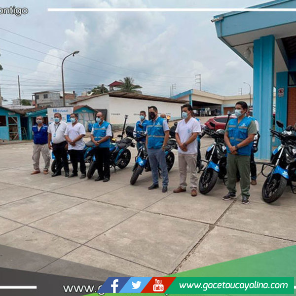 EsSalud Ucayali entrega motoambulancias a centros de atención primaria de la red