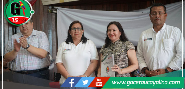 Ministros de Estado entregaron títulos de propiedad generados por MPCP  