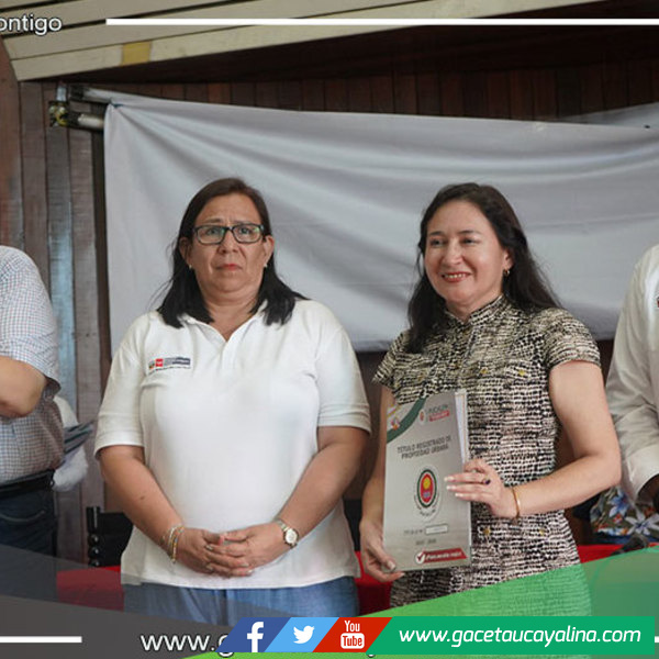 Ministros de Estado entregaron títulos de propiedad generados por MPCP  