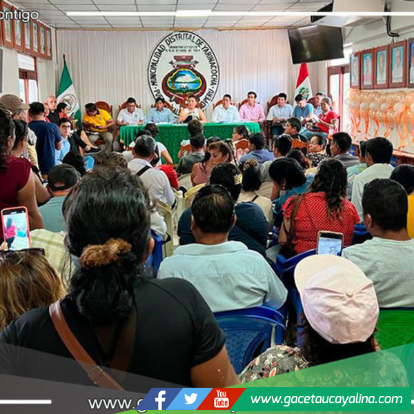Dirigentes de AA.HH. e integrantes del frente de defensa de Yarinacocha presentaron problemática 