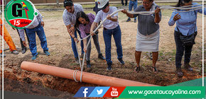 Colocan primer tubo de obra para mejoramiento de agua y desagüe en el parque César Vallejo del A.H. 9 de octubre