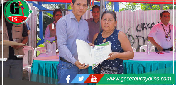 Municipalidad de Manantay entrega más de 80 certificados de posesión a vecinos del A.H. 27 de Diciembre