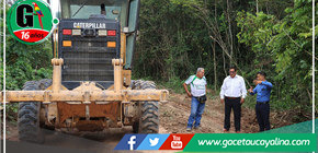 Alcalde de Contamana verifica avance de trabajos de mantenimiento en carretera Petro Betania