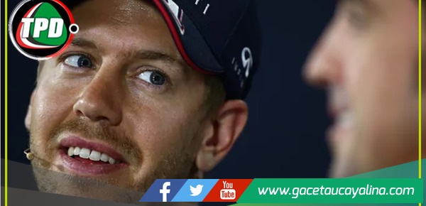 Sebastian Vettel comparte el trofeo que exhibe en su colección