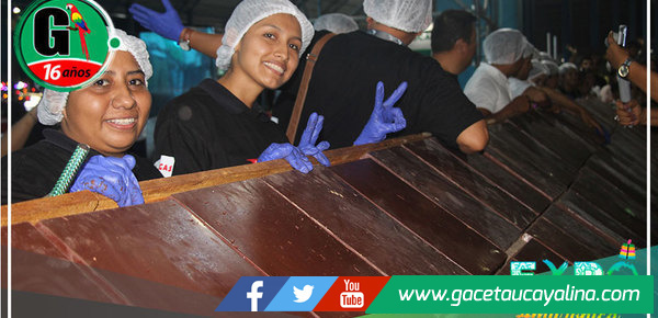 Expo Amazónica 2023 presenta la barra de chocolate más grande de la Amazonía peruana