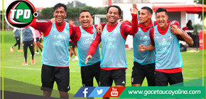 El segundo XI que usó Juan Reynoso en los entrenamientos, previo al duelo contra Paraguay