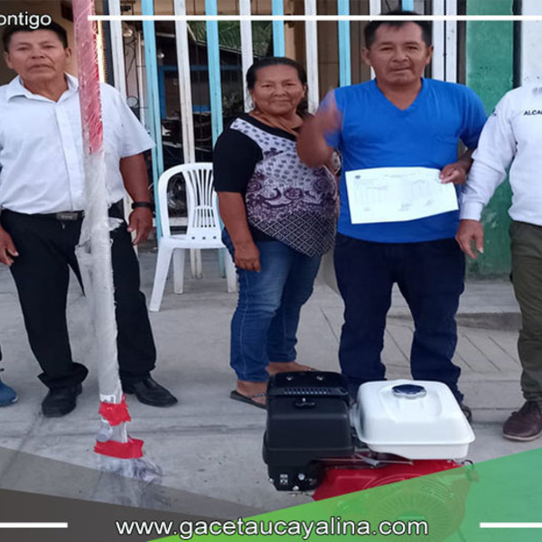 Fernando Arechaga García, Alcalde de Tahuania, Brinda Apoyo Crucial a Plataneros Víctimas de Asalto