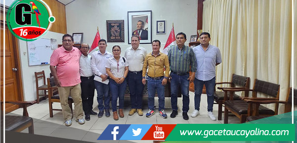 Alcalde de Tahuania y Gobernador Regional de Ucayali Acuerdan Implementar Energía Solar en Bolognesi