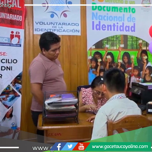 Alcalde John Salcedo Ríos facilita cambio de domicilio y duplicados de DNI para residentes permanentes