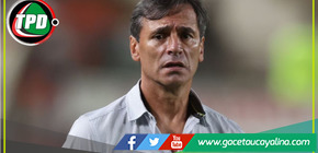 Con la mano de Bustos: el 3-5-2 de Universitario, ¿por qué funciona tan bien y qué debilidades tiene?