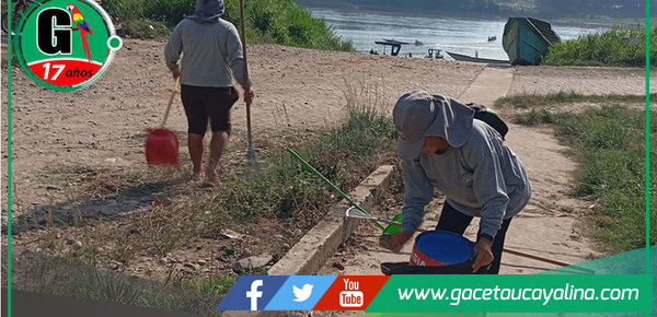 Valientes trabajadoras limpian calles y puertos de Sepahua