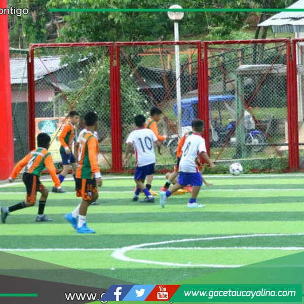 Final del campeonato de fútbol "Vamos a Ganar 2024" en Contamana