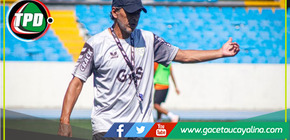 Bazalar: “El gol en offside es más escandaloso con las cámaras; el penal también es dudoso”