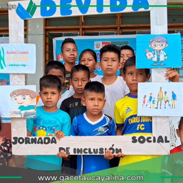 Devida y municipio realizan megaoperativo social en comunidades fronterizas de Loreto