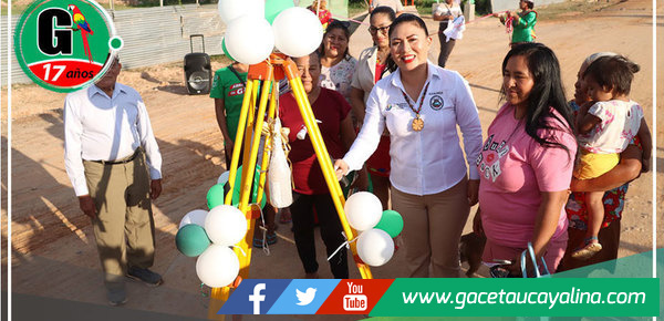 Alcaldesa de Yarinacocha Inauguran dos obras importantes en el distrito.