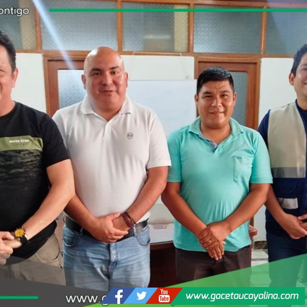 Autoridades coordinan avances en atención en Padre Abad