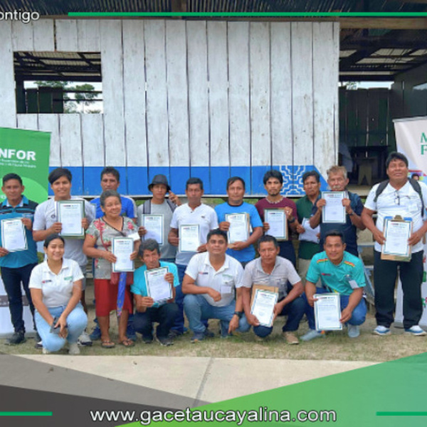 OSINFOR capacita a comunidades de Loreto en gestión forestal sostenible con innovadora herramienta didáctica