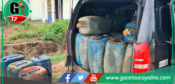 Traficantes bloquean vía interoceánica y se enfrentan a policía tras incautación de combustible