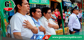  Izan banderas en ceremonia cívica