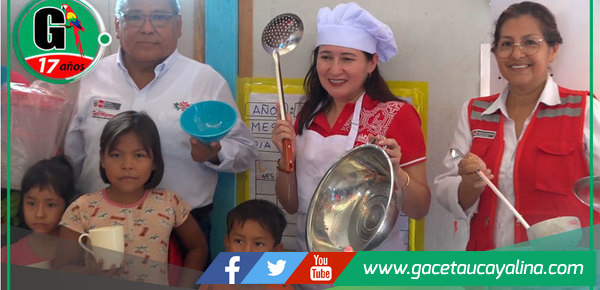 Alcaldesa entrega utensilios para niños de inicial en Coronel Portillo